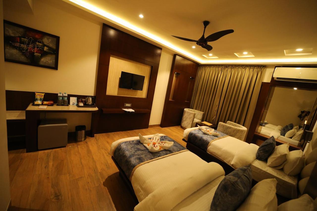 Hotel Prince Viraj Jabalpur Dış mekan fotoğraf