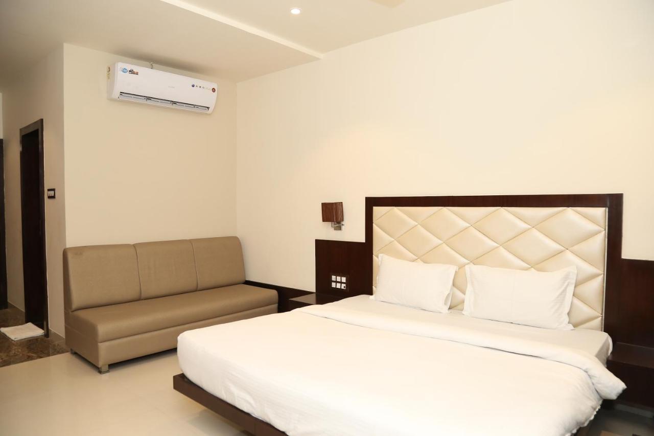 Hotel Prince Viraj Jabalpur Dış mekan fotoğraf