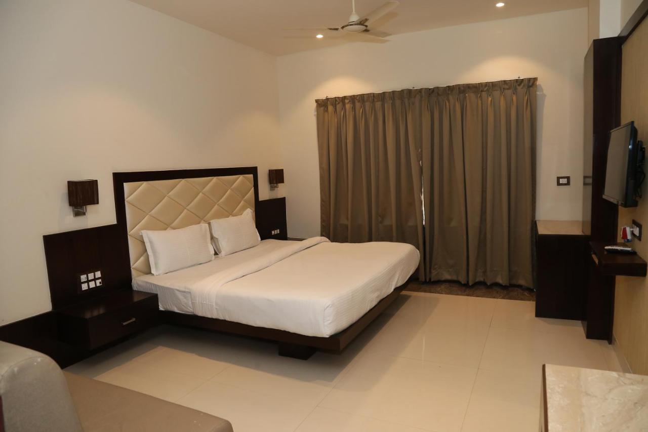 Hotel Prince Viraj Jabalpur Dış mekan fotoğraf